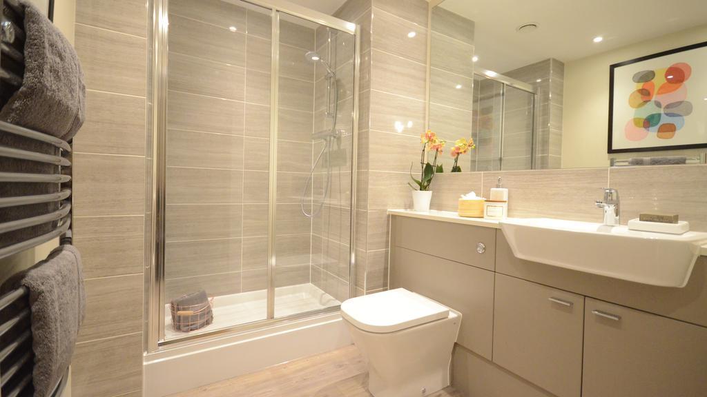 House Of Fisher- Solstice House Apartments Farnborough  Esterno foto